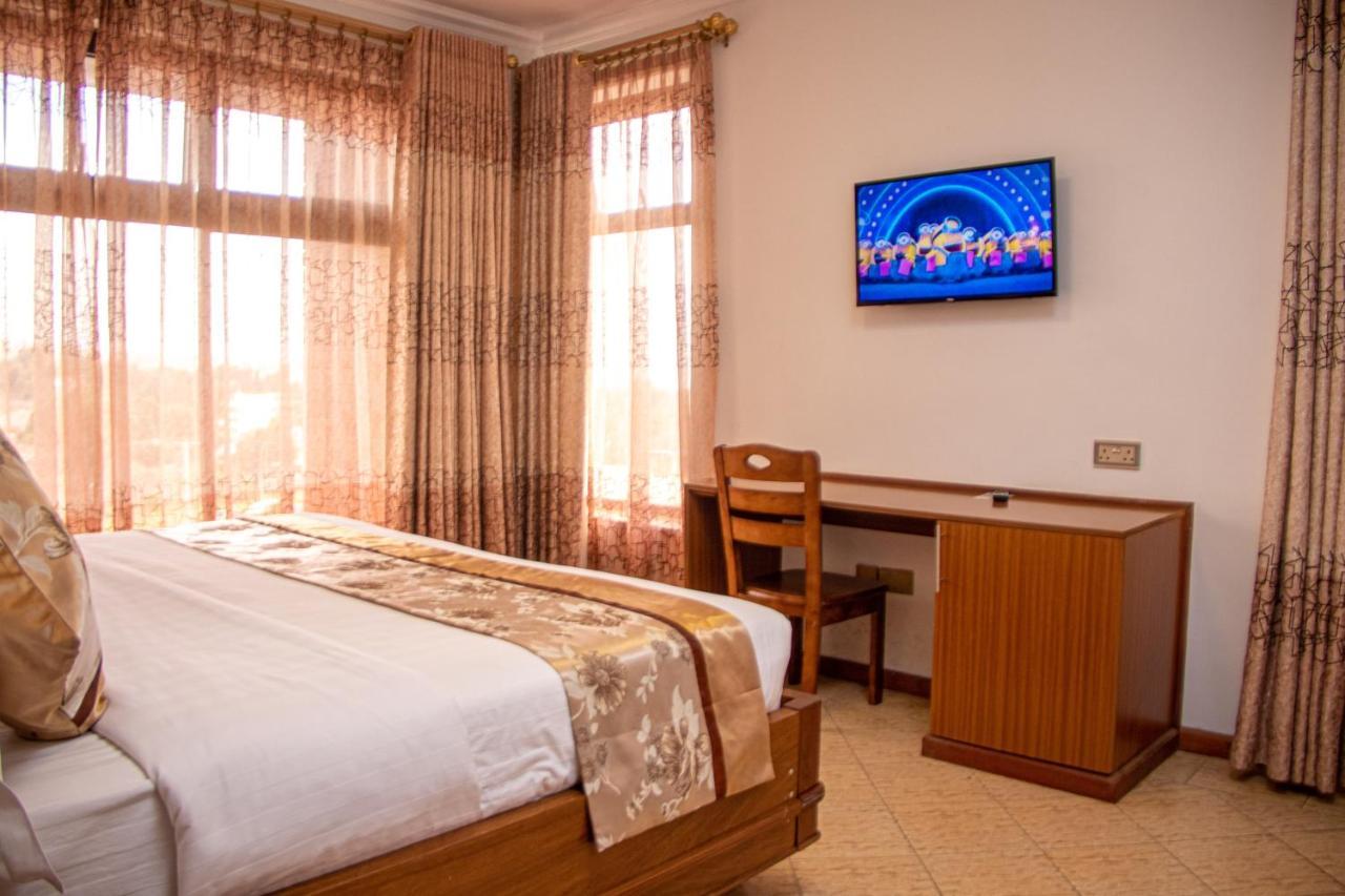 Grand Winston Hotel Nakuru Ngoại thất bức ảnh