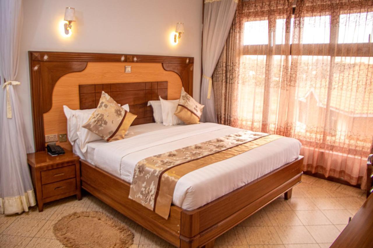 Grand Winston Hotel Nakuru Ngoại thất bức ảnh