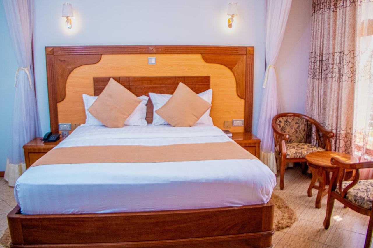 Grand Winston Hotel Nakuru Ngoại thất bức ảnh